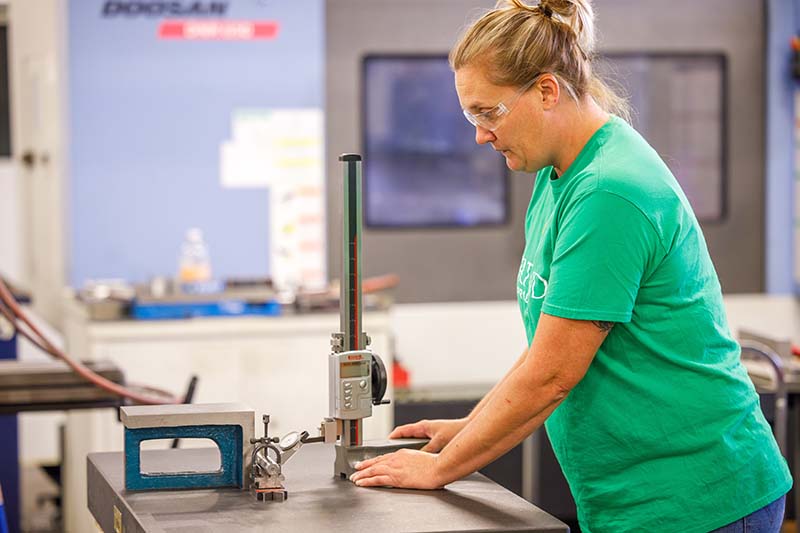 bertrand employee at work